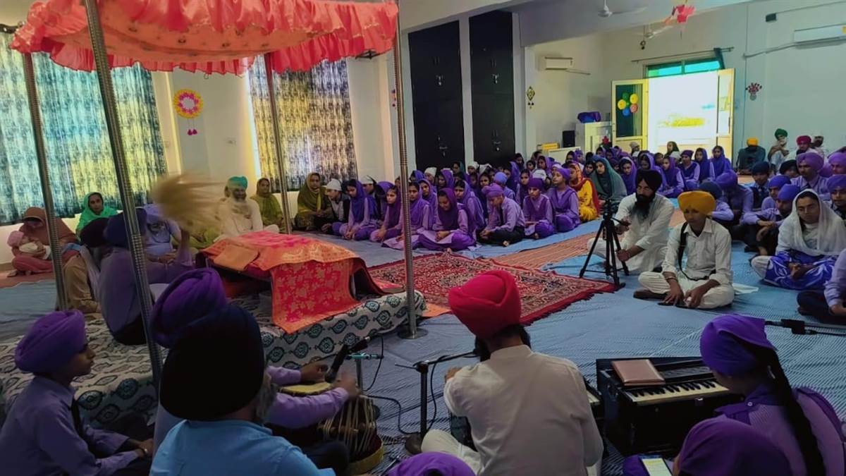 ਸਹਿਜ ਪਾਠ ਤੇ ਕੀਰਤਨ ਸਮਾਗਮ ਨਾਲ ਨਵੇਂ ਸੈਸ਼ਨ ਦੀ ਆਰੰਭਤਾ