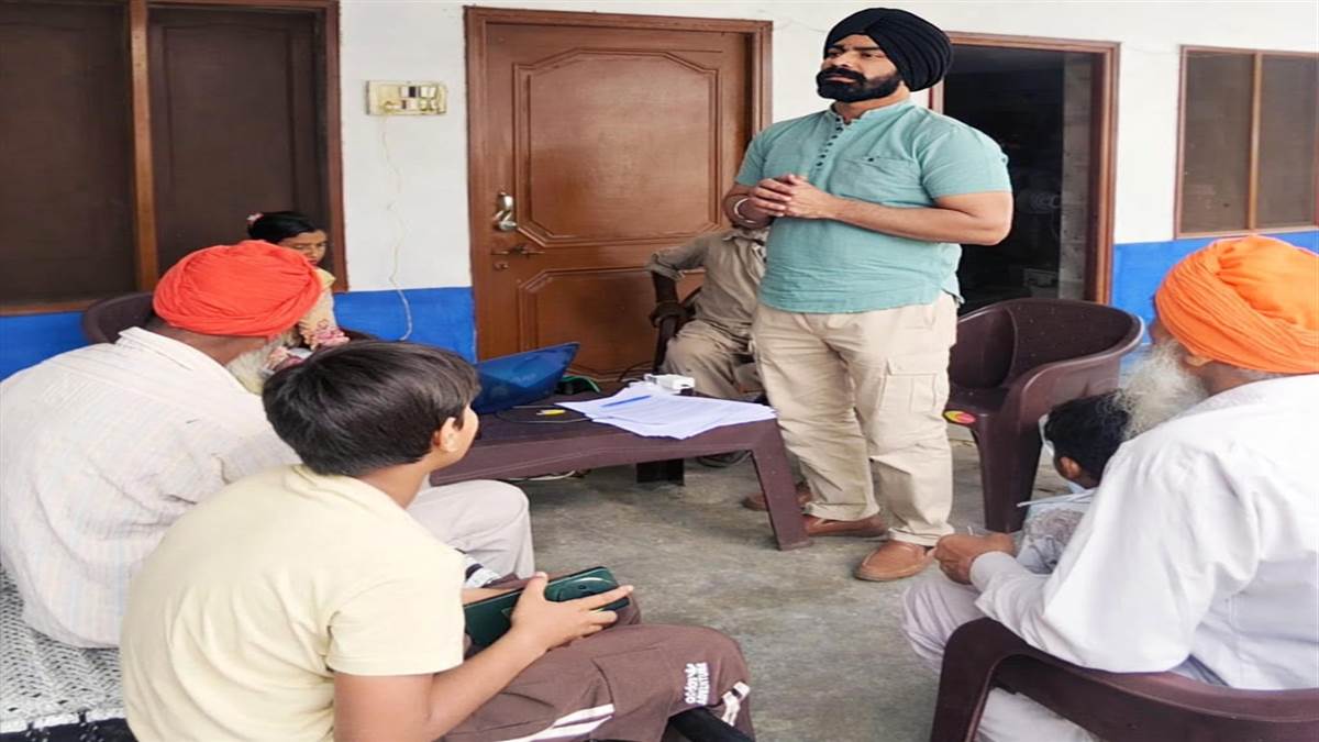 ਰਾਲੀ ਤੋਂ ਪੈਲਟ ਯੂਨਿਟ ਲਗਾਉਣ ਸਬੰਧੀ ਕਿਸਾਨਾਂ ਨੂੰ ਕੀਤਾ ਜਾਗਰੂਕ
