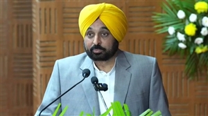 ਨਿੱਜੀ ਸਕੂਲ-ਕਾਲਜਾਂ ਨੂੰ ਲੈਕੇ ਪੰਜਾਬ ਸਰਕਾਰ ਦਾ ਵੱਡਾ ਐਕਸ਼ਨ, ਹੁਣ ਨਹੀਂ ਵਧਾ ਸਕਣਗੇ ਸਾਲਾਨਾ 5% ਤੋਂ ਜ਼ਿਆਦਾ ਫ਼ੀਸ