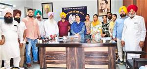ਸਰਪੰਚ ਗਰੇਵਾਲ ਵੱਲੋਂ ਨਿੱਜੀ ਖਰਚੇ ’ਤੇ ਅਧਿਆਪਕ ਨਿਯੁਕਤ