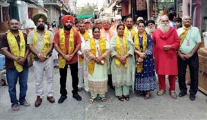 5ਵੀਂ ਸ਼੍ਰੀ ਲੱਡੂ ਗੋਪਾਲ ਦੀ ਵਿਸ਼ਾਲ ਸ਼ੋਭਾ ਯਾਤਰਾ ਕੱਢੀ