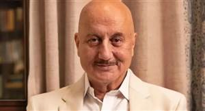 'ਜੋ ਮਦਾਰੀ ਬੰਦਰ...', 37 ਸਾਲਾਂ 'ਚ Anupam Kher ਦੇ ਮੂੰਹੋਂ ਨਹੀਂ ਨਿਕਲੇ ਇਹ ਦੋ ਸ਼ਬਦ, ਘਮੰਡ ਕਰਨ 'ਤੇ ਕਲਾਕਾਰਾਂ ਨੂੰ ਮਾਰਿਆ ਤਾਅਨਾ!