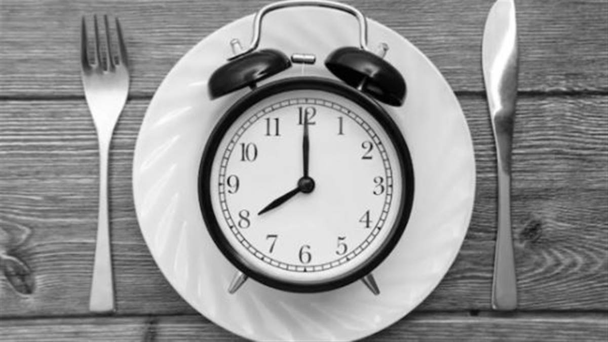 ਸਿਰਫ਼ ਰਾਤ ਦੇ ਖਾਣੇ ਦਾ ਸਮਾਂ ਬਦਲ ਕੇ ਦੇਖੋ, ਸਰੀਰ 'ਚ ਹੋਣਗੇ ਅਜਿਹੇ ਜਾਦੂਈ ਬਦਲਾਅ ਜੋ ਤੁਹਾਨੂੰ ਕਰ ਦੇਣਗੇ ਹੈਰਾਨ