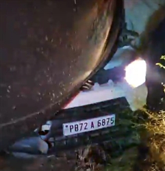 ਪਟਿਆਲਾ-ਸਮਾਣਾ-ਪਾਤੜਾਂ ਰੋਡ 'ਤੇ ਹਾਦਸਾ, ਓਵਰਲੋਡ ਟਰੱਕ ਪਲਟਿਆ; ਇੱਕ ਵਿਅਕਤੀ ਦੀ ਮੌਤ ਤੇ ਦੋ ਜ਼ਖਮੀ