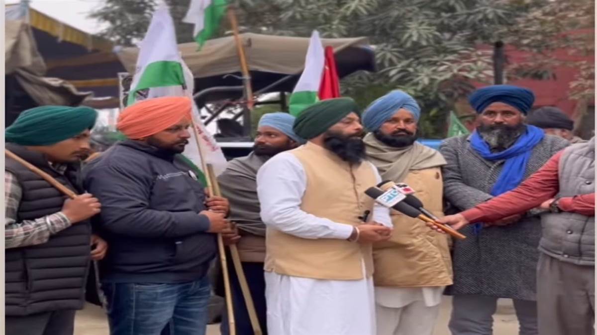ਹੜ੍ਹ ਪੀੜਤ ਕਿਸਾਨਾਂ ਵੱਲੋਂ ਹਰੀਕੇ ਹੈੱਡ ਵਰਕਸ 'ਤੇ ਲਗਾਇਆ ਧਰਨਾ ਚੌਥੇ ਦਿਨ ਵੀ ਜਾਰੀ