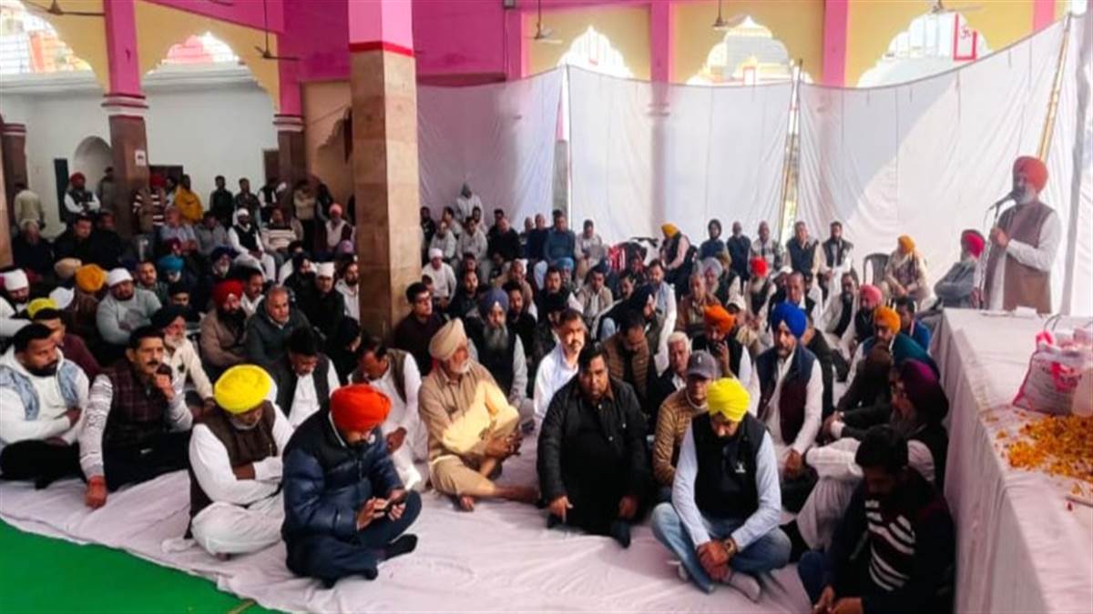 ਪੰਚਾਇਤ ਸਕੱਤਰ ਅਕਾਸ਼ਦੀਪ ਸ਼ਰਮਾ ਨੂੰ ਭਾਵ-ਭਿੰਨੀਆਂ ਸ਼ਰਧਾਂਜਲੀਆਂ ਭੇਟ
