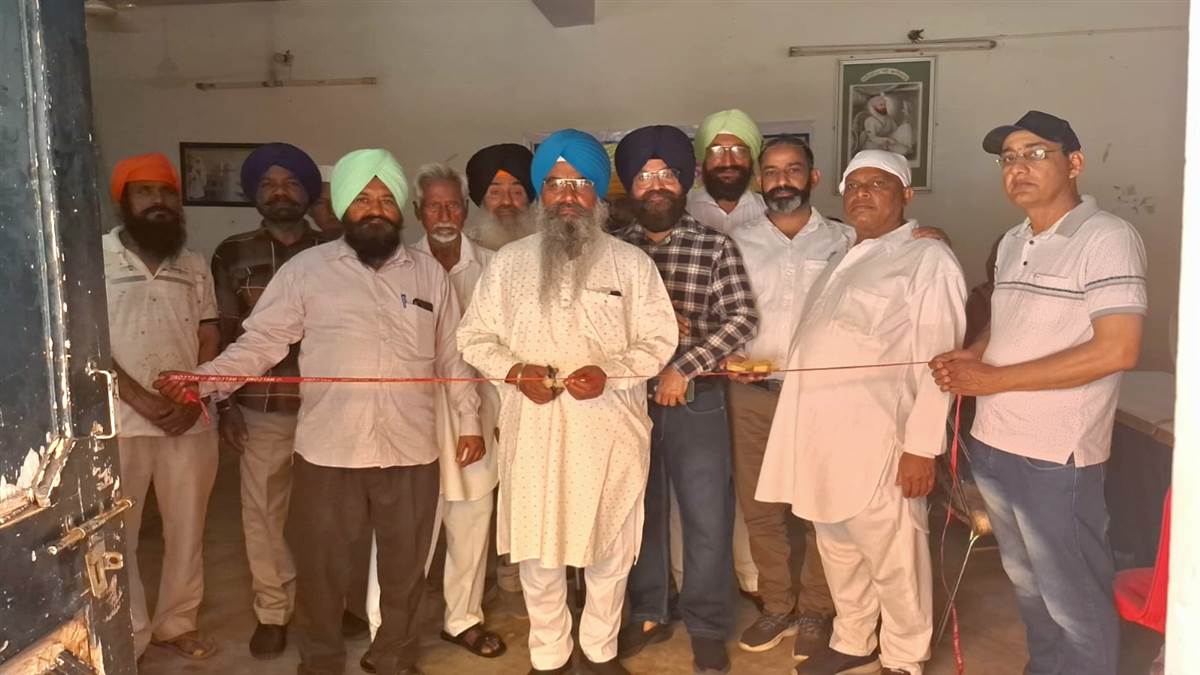 40 ਮਰੀਜ਼ਾਂ ਦੇ ਆਪ੍ਰੇਸ਼ਨ ਕਰ ਕੇ ਵੰਡੀਆਂ ਮੁਫ਼ਤ ਦਵਾਈਆਂ ਤੇ ਐਨਕਾਂ