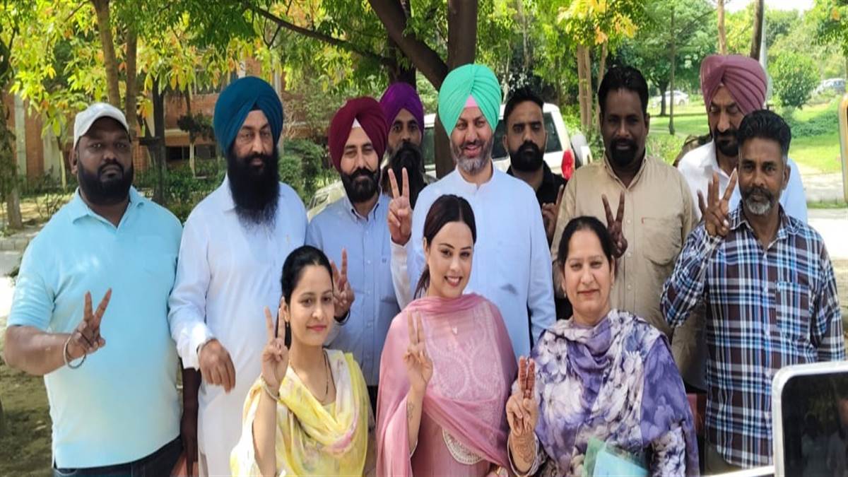 ਮਨਵੀਰ ਕੌਰ ਬਲਾਕ ਸੰਮਤੀ ਫੱਤੂਢੀਂਗਾ ਦੇ ਚੇਅਰਪਰਸਨ ਤੇ ਦਲਜੀਤ ਕੌਰ ਵਾਈਸ ਚੇਅਰਪਰਸਨ ਬਣੇ
