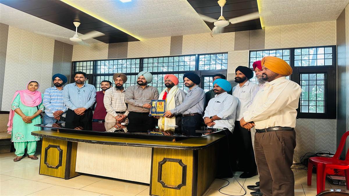 ਹਰਵਿੰਦਰ ਧਾਲੀਵਾਲ ਦੀ ਬਹੁਪੱਖੀ ਸ਼ਖ਼ਸੀਅਤ ਬਾਰੇ ਪਾਈ ਰੋਸ਼ਨੀ