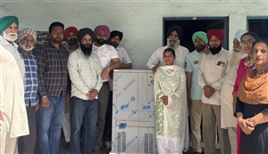 ਖਲੋਰ ਦੇ ਸਰਕਾਰੀ ਸਕੂਲ ਨੂੰ ਵਾਟਰ ਕੂਲਰ ਕੀਤਾ ਭੇਂਟ