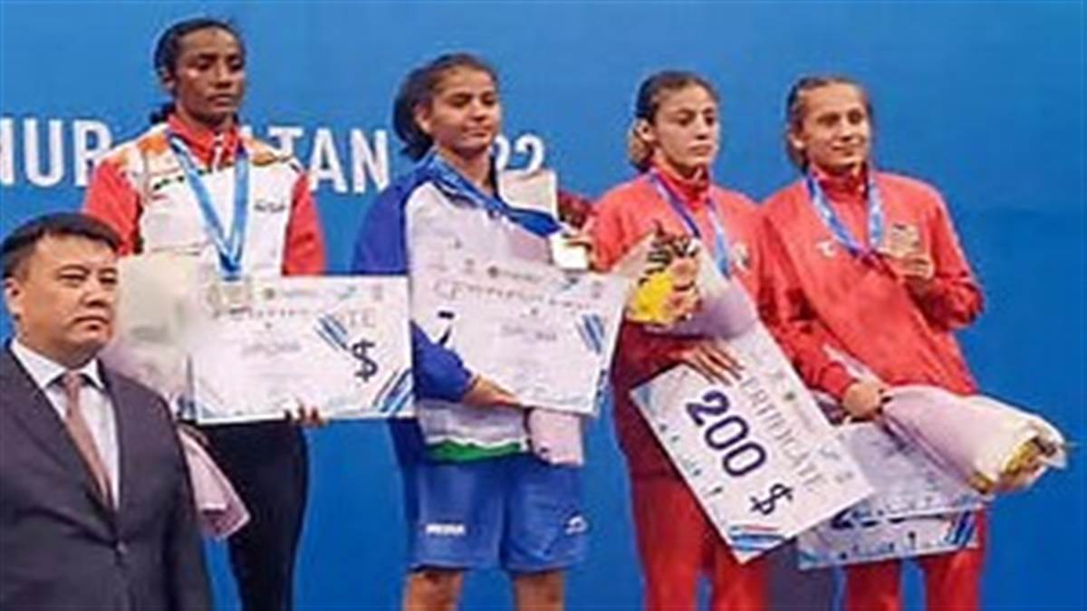 Alfiya Pathan and Gitika won Gold