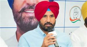 Punjab Congress 'ਚ ਧੜੇਬੰਦੀ ਦੀਆਂ ਅਟਕਲਾਂ 'ਤੇ ਵੜਿੰਗ ਨੇ ਤੋੜੀ ਚੁੱਪ, ਕਿਹਾ- 2 ਦਿਨਾਂ 'ਚ ਇਕ ਮੰਚ 'ਤੇ ਨਜ਼ਰ ਆਉਣਗੇ ਸਾਰੇ ਆਗੂ