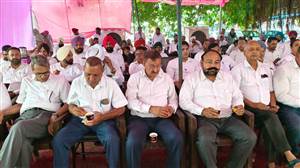 ਐੱਲਏਡੀਸੀ ਨੀਤੀ ਰੱਦ ਹੋਣ ਦੇ ਮਿਲੇ ਭਰੋਸੇ ਬਾਅਦ ਵਕੀਲਾਂ ਨੇ ਹੜਤਾਲ ਕੀਤੀ ਖ਼ਤਮ