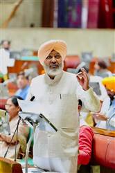 ਲਾਜ਼ਮੀ ਈ-20 ਲਾਗੂਕਰਨ ਦੇ ਫੈਸਲੇ ਨੂੰ ਮੁਅੱਤਲ ਕਰਨ ਲਈ ਮਤਾ ਪਾਸ