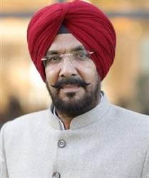 ਮਾਰਕੀਟ ਕਮੇਟੀ ਦੀ ਪਾਰਕਿੰਗ 'ਚ ਨਾਜਾਇਜ਼ ਵਸੂਲੀ ਦੀ ਖੇਡ ਜਾਰੀ