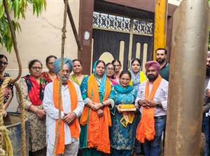 ਵਾਰਡ-43 'ਚ ਟਿਊਬਵੈੱਲ ਨਿਰਮਾਣ ਕਾਰਜਾਂ ਦਾ ਵਿਧਾਇਕ ਛੀਨਾ ਵੱਲੋਂ ਉਦਘਾਟਨ