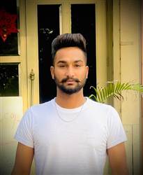 ਮੀਂਹ ਨੇ ਖੋਲ੍ਹੀ ਵਿਕਾਸ ਕਾਰਜਾਂ ਦੀ ਪੋਲ, ਪੁੱਟੀਆਂ ਸੜਕਾਂ 'ਚ ਧੱਸੇ ਟਰੱਕ, ਬੱਸ ਫਸੀ
