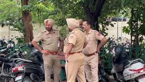 ਪਟਿਆਲਾ ’ਚ ਗੱਡੀ ਪਾਰਕਿੰਗ ਨੂੰ ਲੈ ਕੇ ਚੱਲੀਆਂ ਗੋਲ਼ੀਆਂ