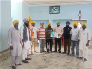 ਇਨਲਿਸਟਮੈਂਟ ਵਰਕਰਾਂ ਨੂੰ ਨਵੇਂ ਆਰਡੀਨੈਂਸ ’ਚ ਸ਼ਾਮਲ ਕਰਨ ਲਈ ਫ਼ੈਸਲਾ ਕਰੇ ਪੰਜਾਬ ਸਰਕਾਰ : ਮੋਮੀ