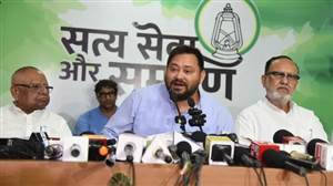 'ਡਰਾਈਵਰ ਤਾਂ ਮੁੱਖ ਮੰਤਰੀ ਦਾ ਵੀ ਕਤਲ ਕਰ ਸਕਦਾ ਹੈ...',  ਤੇਜਸਵੀ ਨੇ EO ਕਤਲ ਮਾਮਲੇ ਸੰਬੰਧੀ ਪੁਲਿਸ ਦੀ ਦਲੀਲ 'ਤੇ ਲਈ ਚੁਟਕੀ