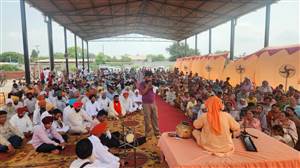ਸ੍ਰੀ ਕ੍ਰਿਸ਼ਨ ਜੀ ਦੀਆਂ ਲੀਲਾਵਾਂ ਅੱਜ ਦੇ ਮਨੁੱਖੀ ਜੀਵਨ ’ਚ ਸਿੱਖਿਆਤਮਕ :-ਸੰਤ ਰਾਜਗਿਰੀ