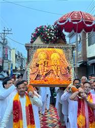 ਭਗਵਾਨ ਕ੍ਰਿਸ਼ਨ ਦੇ ਸਿਧਾਂਤਾਂ ਦੀ ਪਾਲਣਾ ਕਰੋ : ਨਰੇਸ਼ ਪੰਡਿਤ
