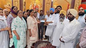 ਪ੍ਰਿੰਸੀਪਲ ਬੁੱਧ ਰਾਮ ਨੇ ਬੋਹਾ ਗਊਸ਼ਾਲਾ ਲਈ ਦਿੱਤੀ 5 ਲੱਖ ਰੁਪਏ ਦੀ ਗ੍ਰਾਂਟ