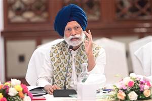 'ਅਰਲੀ ਮੈਨੀਫੈਸਟੋ' ਨਾਲ ਵੋਟਰਾਂ ਨੂੰ ਲੁਭਾਉਣ ਦੀ ਤਿਆਰੀ 'ਚ ਕਾਂਗਰਸ,  ਰਵਾਇਤੀ ਮੁੱਦਿਆਂ- ਗਿਗ ਵਰਕਰਾਂ ਤੇ Gen-Z 'ਤੇ ਟਿਕੀਆਂ ਨਜ਼ਰਾਂ