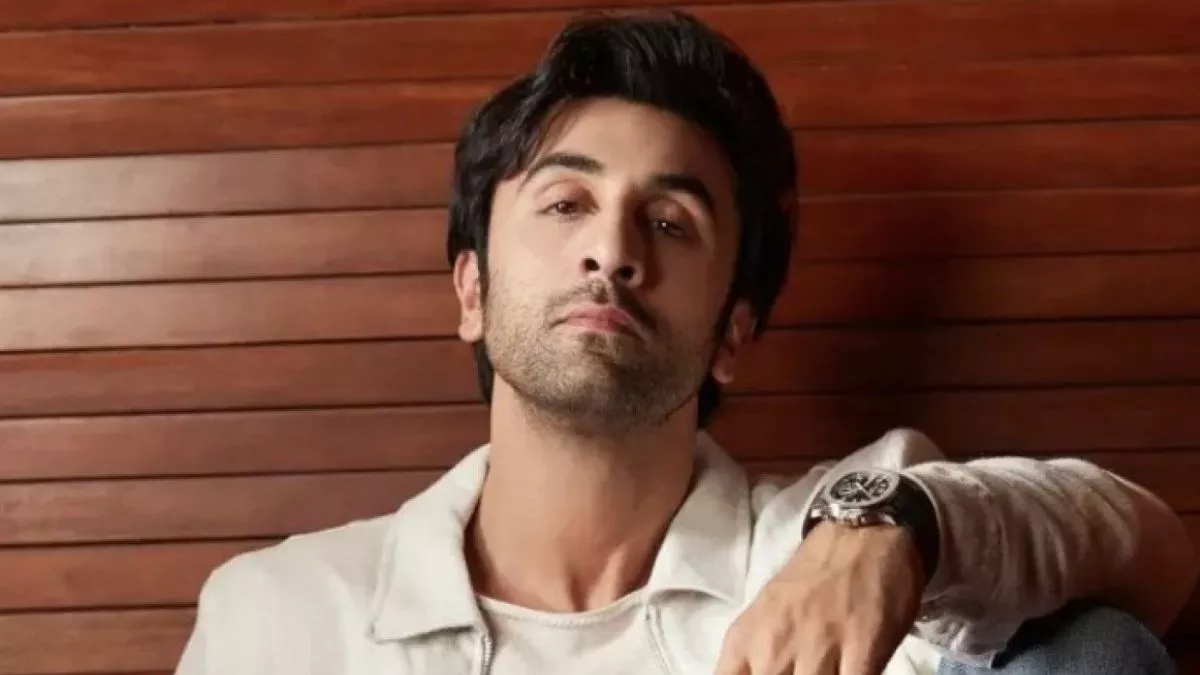 entertainment bollywood ranbir kapoor got summons by ed for online gaming issue