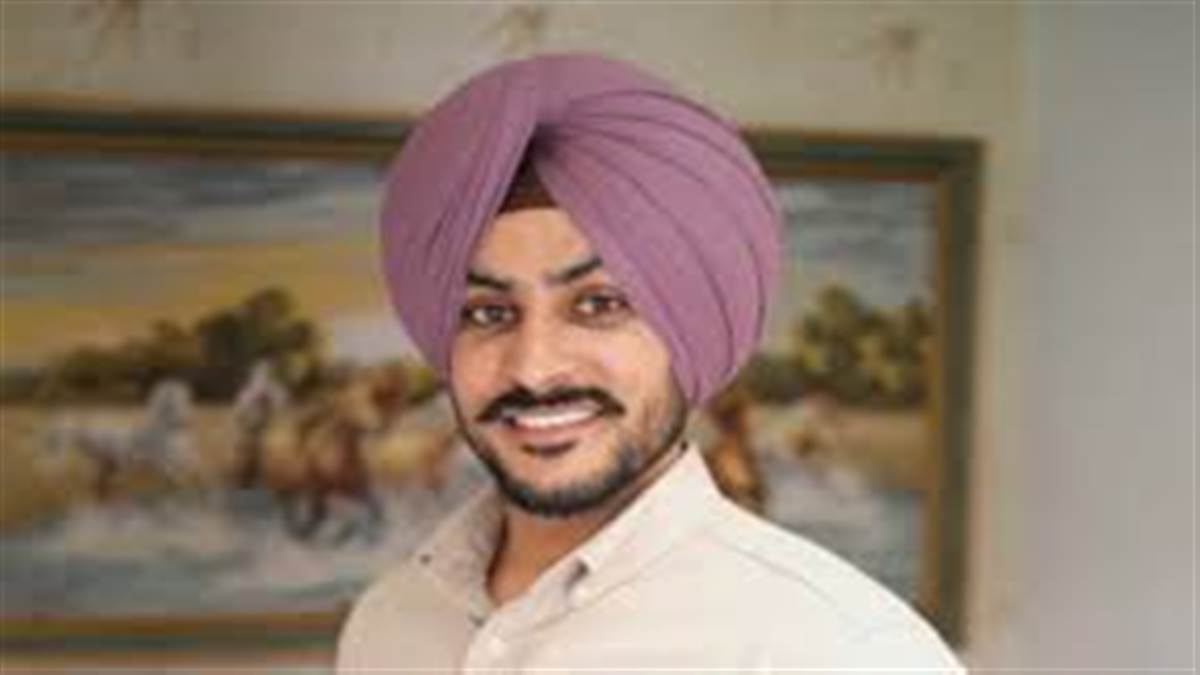 ਸੱਤਵੇਂ ਦਿਨ ਵੀ ਗਾਇਕ ਰਾਜਵੀਰ ਜਵੰਦਾ ਦੀ ਹਾਲਤ ਜਿਉਂ ਦੀ ਤਿਉਂ, ਵੈਂਟੀਲੇਟਰ ਸਪੋਰਟ 'ਤੇ ਹੈ ਗਾਇਕ