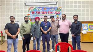 ਜ਼ਿਲ੍ਹਾ ਪੱਧਰੀ ਮੁਕਾਬਲਿਆਂ ’ਚ ਜੁਨਿੰਦਰ ਜੋਸ਼ੀ ਤੇ ਗੁਰਵਿੰਦਰ ਕੌਰ ਨੇ ਮਾਰੀ ਬਾਜ਼ੀ