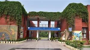 ਪੀ.ਐੱਮ. ਸ਼੍ਰੀ ਦਾ ਦਰਜਾ ਮਿਲਣ ਤੋਂ ਬਾਅਦ ਚੰਡੀਗੜ੍ਹ ਦਾ ਸਰਕਾਰੀ ਸਕੂਲ ਬਣਿਆ ਸੁਪਰ ਸਮਾਰਟ, ਹੁਣ ਹੋ ਰਹੀ ਹੈ ਹਾਈਟੈਕ ਤੇ ਮਨੋਰੰਜਕ ਪੜ੍ਹਾਈ