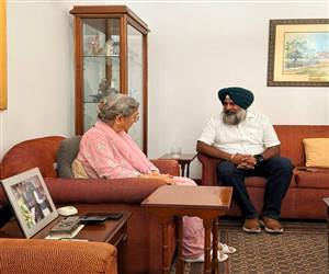 ਨਵੀਂ ਪਾਰੀ ਸ਼ੁਰੂ ਕਰਨ ਤੋਂ ਪਹਿਲਾਂ ਪਰਗਟ ਸਿੰਘ ਨੇ ਲਿਆ ਵੱਡੇ ਨੇਤਾ ਦੇ ਪਰਿਵਾਰ ਦਾ ਆਸ਼ੀਰਵਾਦ, ਗੁਰਸ਼ਰਨ ਕੌਰ ਨਾਲ ਕੀਤੀ ਮੁਲਾਕਾਤ