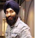Mad Sandhu Murder : ‘ਕੁੱਲ੍ਹੜ ਪੀਜ਼ਾ ਕਪਲ’ ਦੇ ਸਹਿਜ ਅਰੋੜਾ ਨੇ ਮੈਡ ਸੰਧੂ ਕਤਲ ਕਾਂਡ ’ਤੇ ਚੁੱਕੇ ਗੰਭੀਰ ਸਵਾਲ