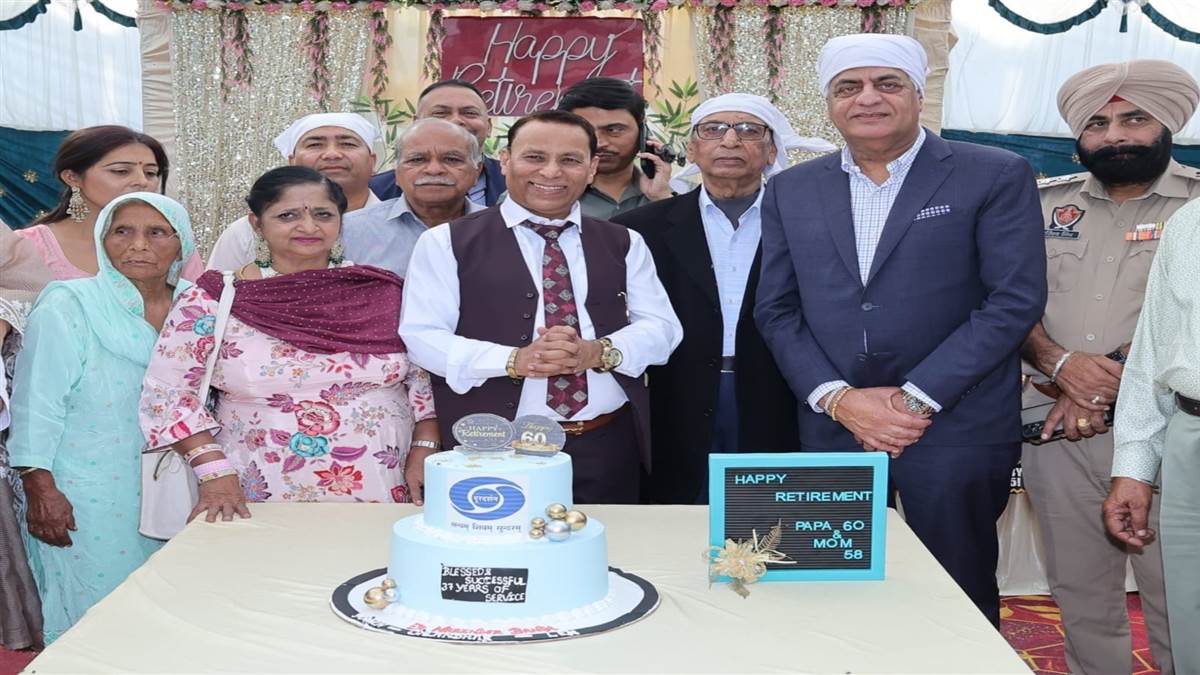 ਦੂਰਦਰਸ਼ਨ ਇੰਜੀਨੀਅਰ ਨਰਿੰਦਰ ਬੰਗਾ ਦੀ ਸੇਵਾਮੁਕਤੀ ’ਤੇ ਵਿਦਾਈ ਸਮਾਗਮ