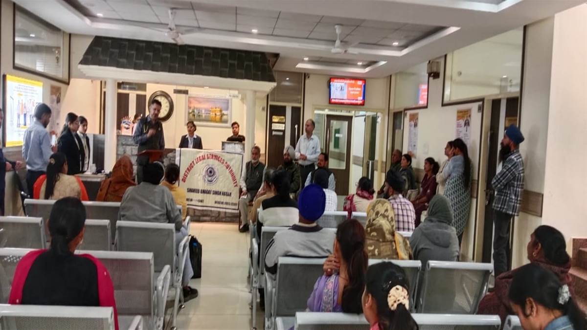 ਵਿਸ਼ਵ ਏਡਜ਼ ਦਿਵਸ ਮੌਕੇ ਕਰਵਾਇਆ ਜਾਗਰੂਕਤਾ ਸੈਮੀਨਾਰ