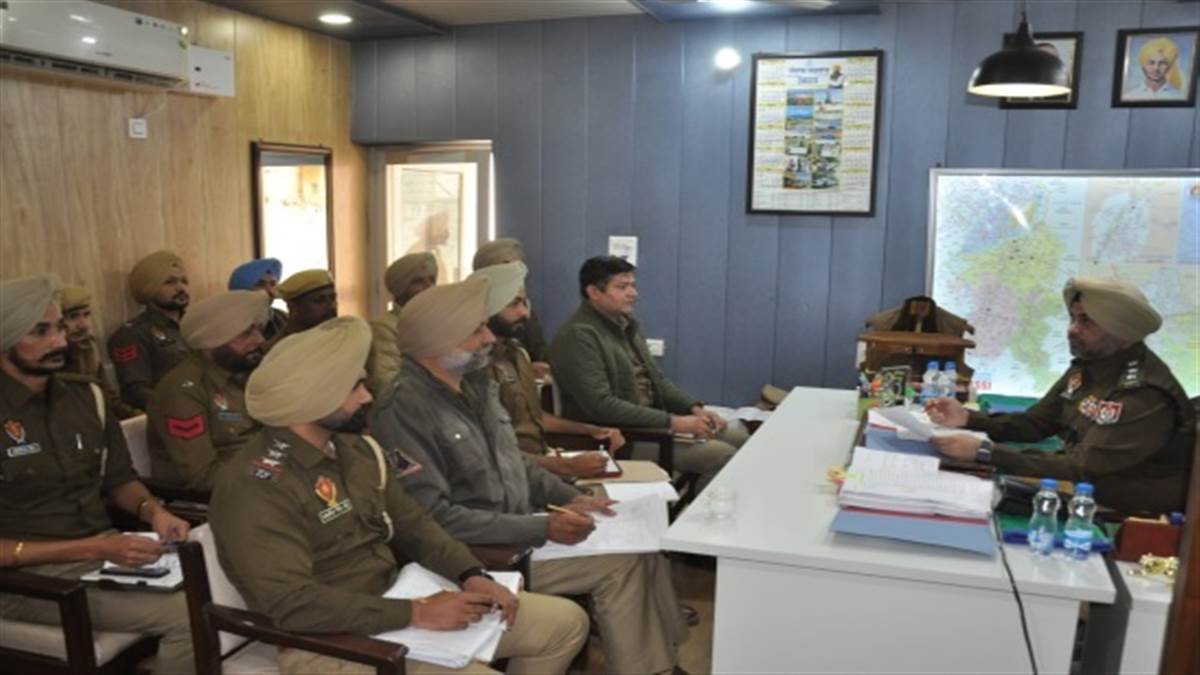 ਚੋਣਾਂ ਦੇ ਮੱਦੇਨਜ਼ਰ ਡੀਐੱਸਪੀ ਵਲੋਂ ਹਦਾਇਤਾਂ ਜਾਰੀ, ਗੜਬੜੀ ਕਰਨ ਵਾਲਿਆਂ ਖ਼ਿਲਾਫ਼ ਕਾਰਵਾਈ ਦੇ ਹੁਕਮ ਜਾਰੀ