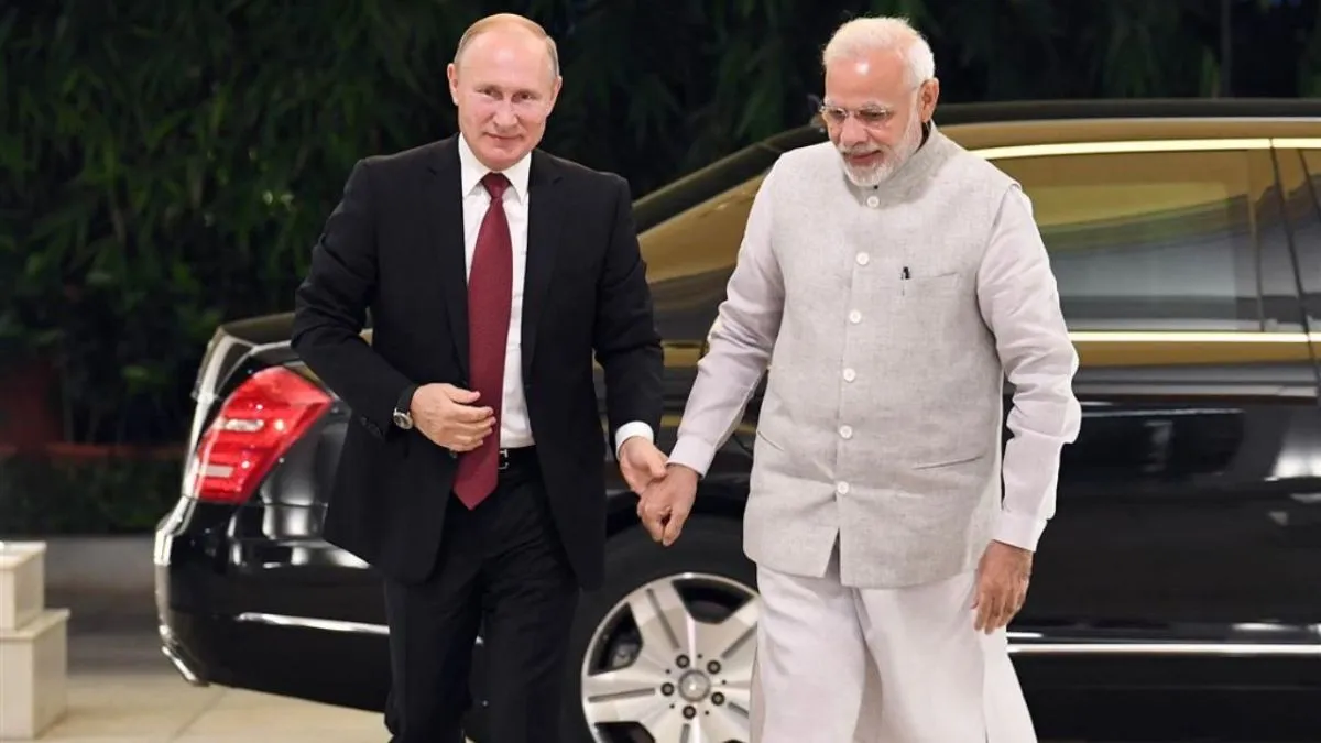 Putin Security : ਬਾਡੀ ਡਬਲਜ਼ ਦੀ ਵਰਤੋਂ, ਨਾਲ ਰਹਿੰਦਾ ਹੈ ਪੂਪ ਸੂਟਕੇਸ... ਇੱਥੇ ਜਾਣੋ ਪੁਤਿਨ ਦੀ ਸੁਰੱਖਿਆ 'ਚ ਕੀ-ਕੀ ਰਹੇਗਾ ਖਾਸ?
