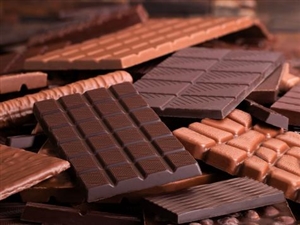 Dark Chocolate Benefits: ਡਾਰਕ ਚਾਕਲੇਟ ਖਾਣ ਦੇ ਹਨ ਬਹੁਤ ਸਾਰੇ ਫਾਇਦੇ, ਐਨਰਜੀ ਵਧਾਉਣ ਤੋਂ ਲੈ ਕੇ ਘੱਟ ਹੁੰਦੈ ਤਣਾਅ