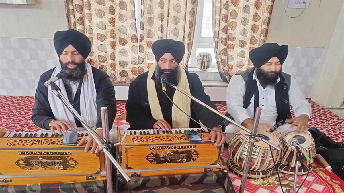 ਗੁਰਦੁਆਰਾ ਸਾਹਿਬ ਵਿਖੇ ਸ਼ਰਧਾ ਨਾਲ ਮਨਾਇਆ ਪ੍ਰਕਾਸ਼ ਪੁਰਬ