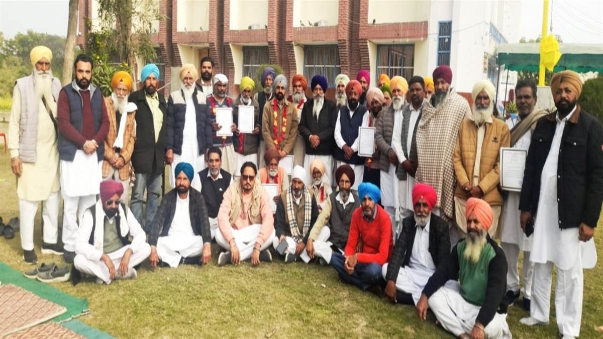 ਨੰਬਰਦਾਰਾਂ ਨੂੰ ਦਰਪੇ•ਸ਼ ਮੁਸ਼ਕਲਾਂ ਸਬੰਧੀ ਕੀਤਾ ਵਿਚਾਰ-ਵਟਾਂਦਰਾ