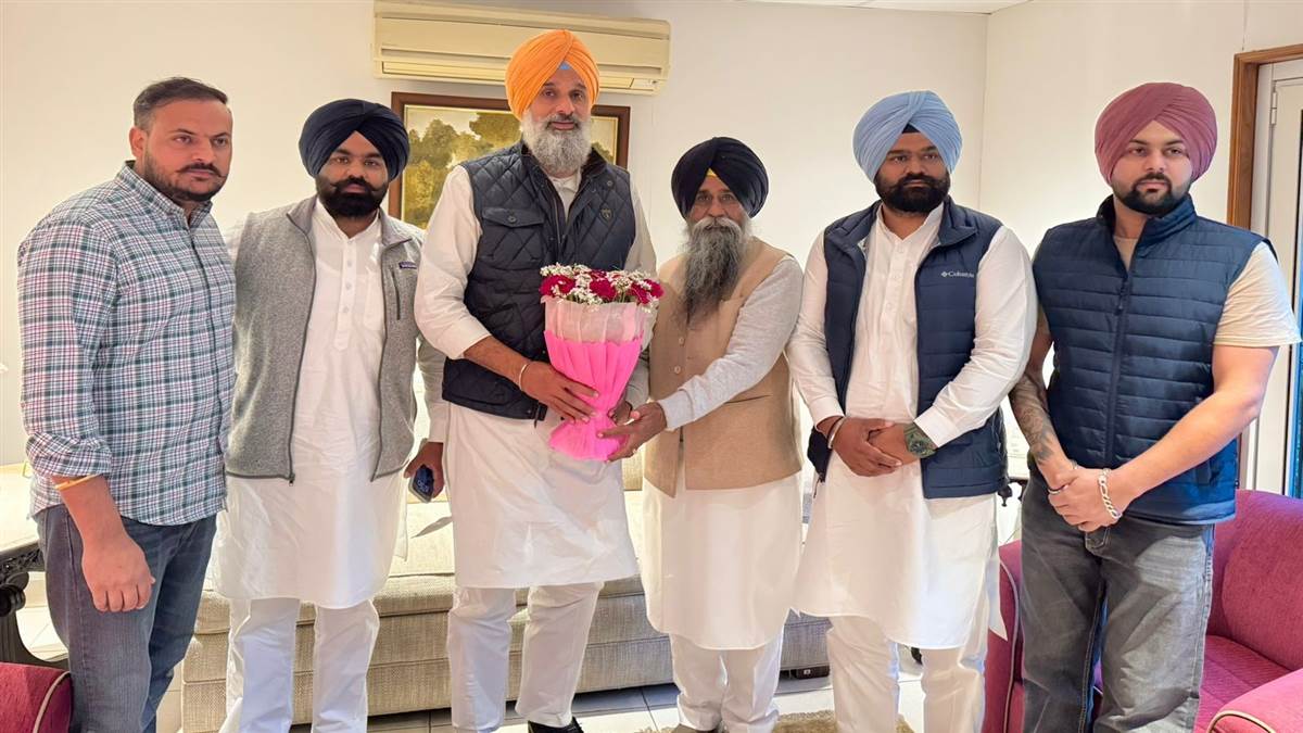 ਤੀਰਥ ਸਿੰਘ ਮਾਹਲਾ ਨੇ ਕੀਤੀ ਮਜੀਠੀਆ ਨਾਲ ਮੁਲਾਕਾਤ