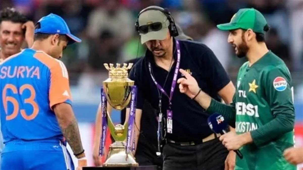 T20 World Cup 2026: ਪਾਕਿਸਤਾਨੀ PM ਸ਼ਾਹਬਾਜ਼ ਸ਼ਰੀਫ਼ ਭਾਰਤ ਖ਼ਿਲਾਫ਼ ਮੈਚ ਨਾ ਖੇਡਣ 'ਤੇ ਅੜੇ, ਕਿਹਾ- ਸੋਚ ਸਮਝ ਕੇ ਲਿਆ ਫੈਸਲਾ