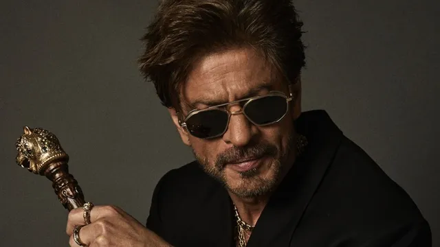 6300 ਕਰੋੜ ਦੇ ਮਾਲਕ ਸ਼ਾਹਰੁਖ ਖਾਨ ਸਿਰਫ਼ ਇਹ ਤਿੰਨ ਚੀਜ਼ਾਂ ਖਾ ਕੇ ਗੁਜ਼ਾਰ ਸਕਦੇ ਨੇ ਪੂਰੀ ਜ਼ਿੰਦਗੀ, ਜਾਣ ਕੇ ਰਹਿ ਜਾਓਗੇ ਹੈਰਾਨ!