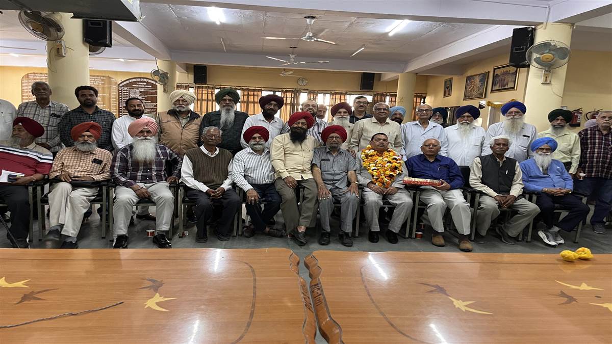 ਸੁਸ਼ੀਲ ਕੁਮਾਰ ਨੇ ਬਤੌਰ ਚੇਅਰਮੈਨ ਪੈਨਸ਼ਨਰਜ਼ ਮੈਨੇਜਮੈਂਟ ਕਮੇਟੀ ਅਹੁਦਾ ਸੰਭਾਲਿਆ
