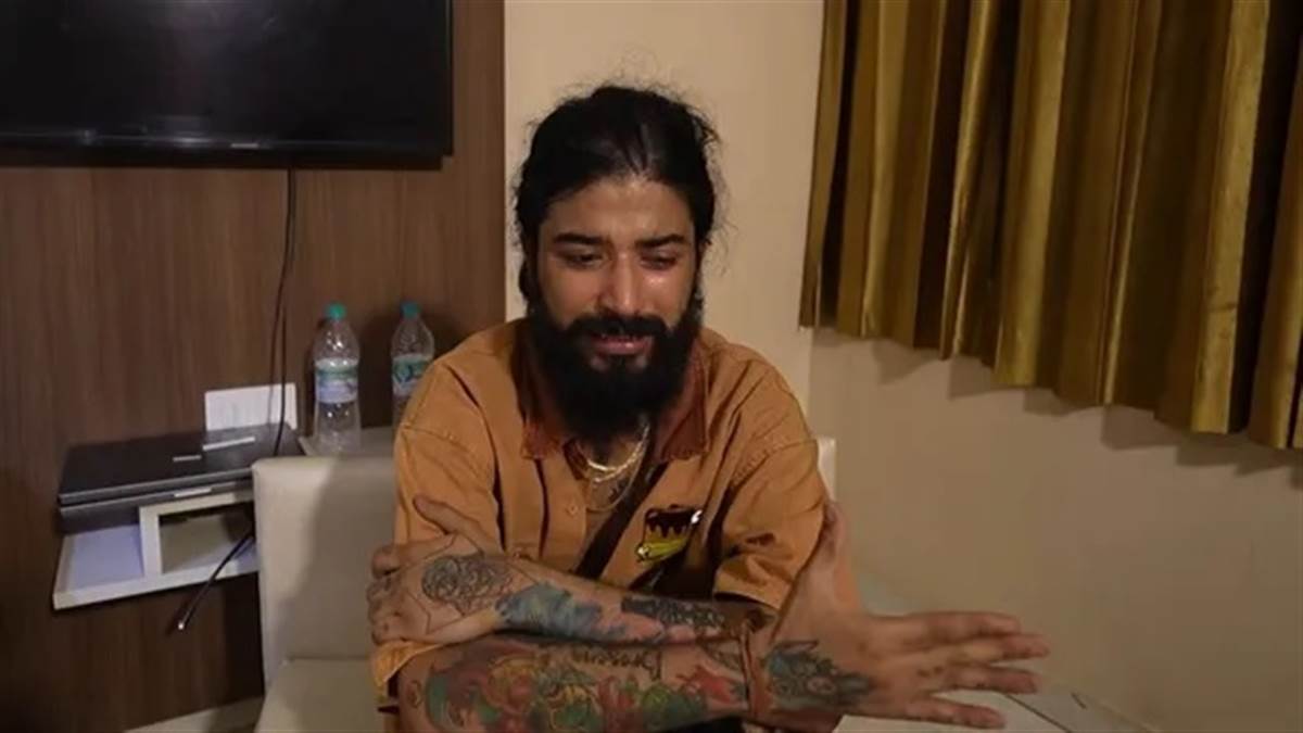 'ਮੇਰੀ ਮੌਤ ਦੇ ਜ਼ਿੰਮੇਵਾਰ...', ਆਖਰੀ ਵੀਡੀਓ 'ਚ ਫੁੱਟ-ਫੁੱਟ ਕੇ ਰੋਏ 'ਬਿੱਗ ਬੌਸ 17' ਫੇਮ ਅਦਾਕਾਰ, ਪਰਿਵਾਰ 'ਤੇ ਲਾਏ ਗੰਭੀਰ ਦੋਸ਼