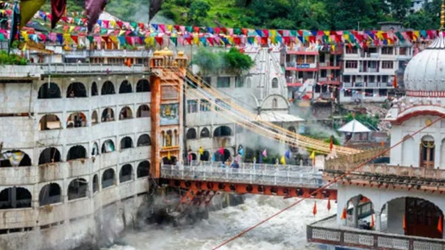 ਮਣੀਕਰਨ ਗੁਰਦੁਆਰਾ ਸਾਹਿਬ ਦੇ ਕੰਪਲੈਕਸ 'ਚੋਂ ਮਿਲੀ ਅਣਪਛਾਤੀ ਲਾਸ਼, ਇਲਾਕੇ 'ਚ ਦਹਿਸ਼ਤ!