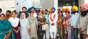 ਦਿੜ੍ਹਬਾ ਬਲਾਕ ਸੰਮਤੀ ਦੀ ਕਮਾਨ ਮਹਿਲਾਵਾਂ ਦੇ ਹੱਥ; ਮਨਜੀਤ ਕੌਰ ਚੇਅਰਪਰਸਨ ਤੇ ਪਰਮਜੀਤ ਕੌਰ ਨੇ ਸੰਭਾਲਿਆ ਵਾਈਸ ਚੇਅਰਪਰਸਨ ਦਾ ਅਹੁਦਾ