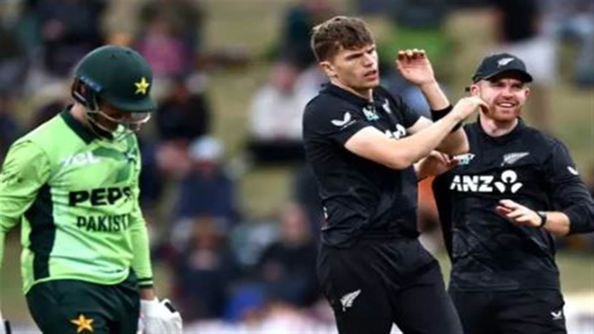 NZ vs PAK: ਨਿਊਜ਼ੀਲੈਂਡ ਨੇ ਕੀਤਾ ਪਾਕਿਸਤਾਨ ਦਾ ਸੂਪੜਾ ਸਾਫ਼, ਨਿਊਜ਼ੀਲੈਂਡ ਨੇ ਪਾਕਿਸਤਾਨ ਨੂੰ 43 ਦੌੜਾਂ ਨਾਲ ਹਰਾਇਆ, ਲੜੀ ’ਤੇ 3-0 ਨਾਲ ਕਬਜ਼ਾ
