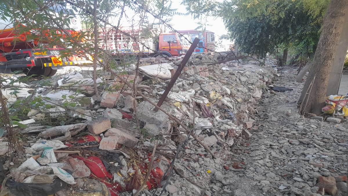 ਵਰਕਸ਼ਾਪ ਦੀ ਟੁੱਟੀ ਕੰਧ ਨਾ ਬਣਾਉਣ ਕਾਰਨ ਮਸ਼ੀਨਰੀ ਚੋਰੀ ਦਾ ਖ਼ਤਰਾ, ਯੂਨੀਅਨ ਨੇ ਜਤਾਈ ਨਾਰਾਜ਼ਗੀ